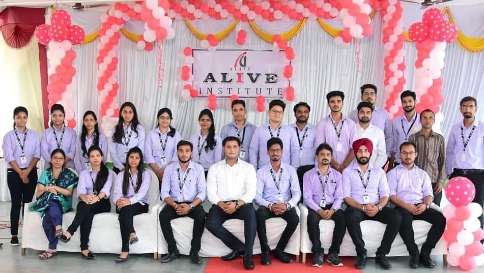 Know more about ALIVE INSTITUTE - Indore’s trusted coaching since 2012 About ALIVE INSTITUTE - Trusted coaching in Indore for Classes 6 to 12 in Science and Commerce